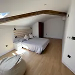 Duplex Los Serrano *